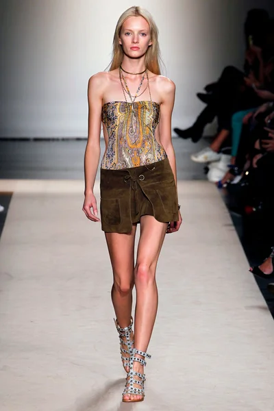 Look 26